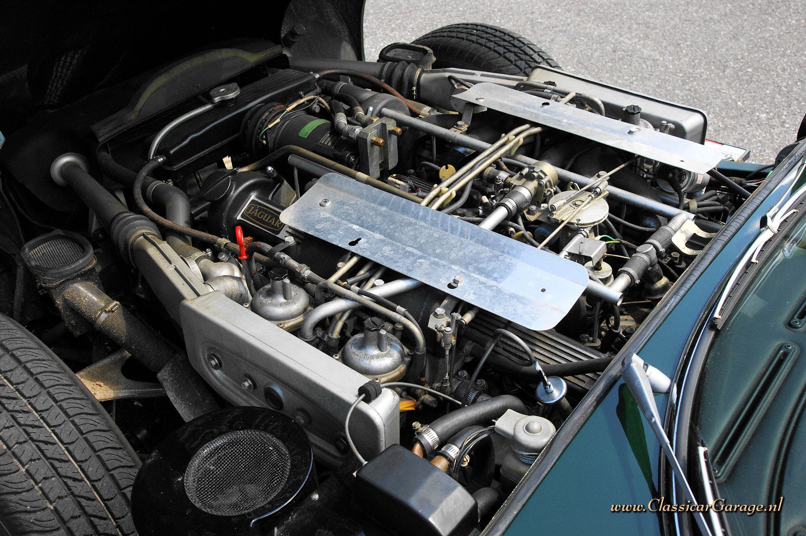 Jaguar Etype V12 convertible, 1974 details